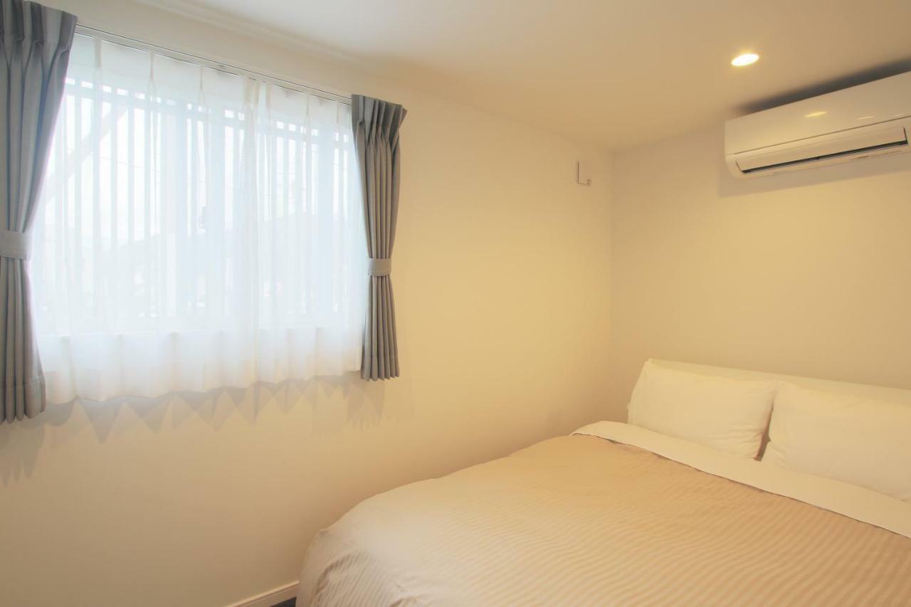 Villas Waraku Fujiyoshida Habitación foto